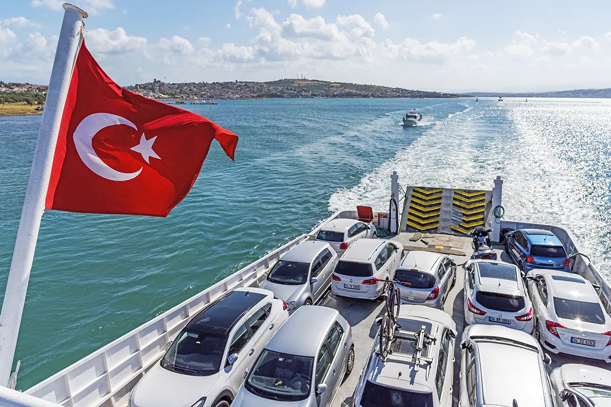 Ayvalık Midilli Feribot Seferleri.