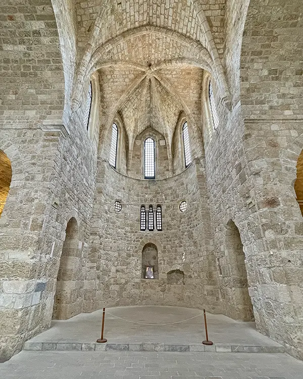 Rodos Adası'nda Panagia tou Kastrou'yu ziyaret edin.