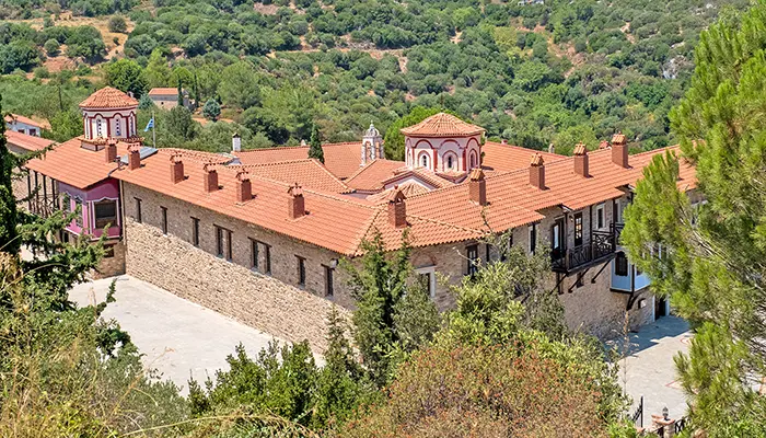 Samos adasındaki Megali Panagia Manastırı.