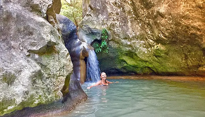 Samos adasındaki Potami Şelaleleri.