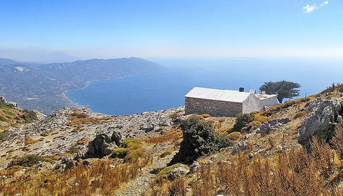 Samos adasındaki Profitis İlyas Manastırı.