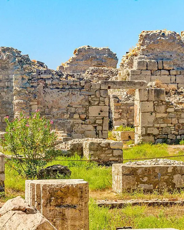 Samos adasındaki Roma Hamamları.